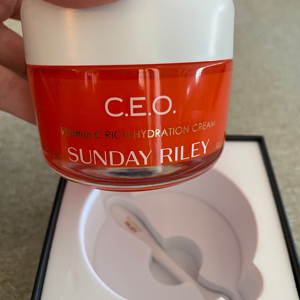 Sunday Riley CEO Cream - Picture 2 of 4